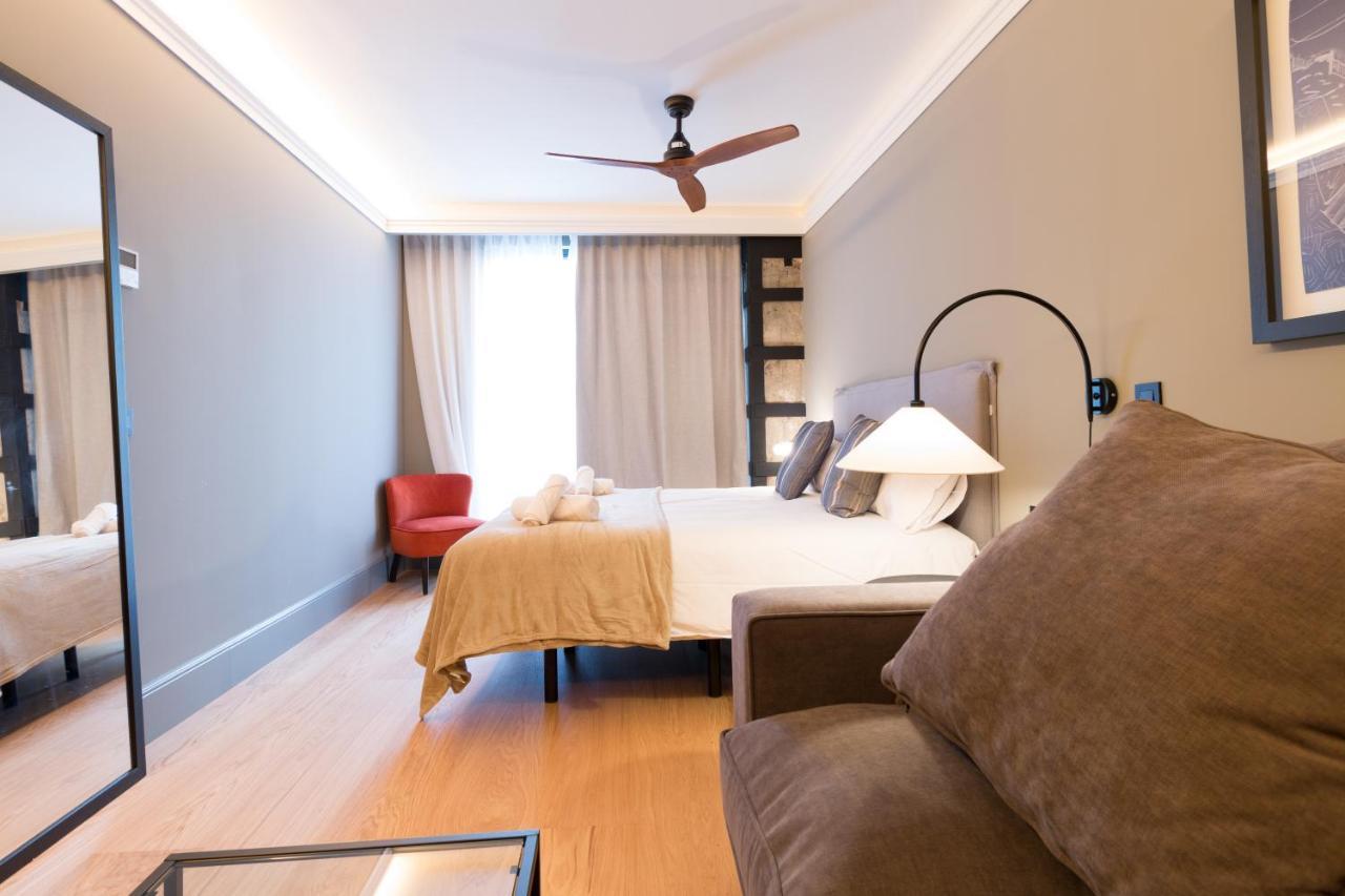 Old Town Apartments By Staynnapartments Bilbao Bagian luar foto